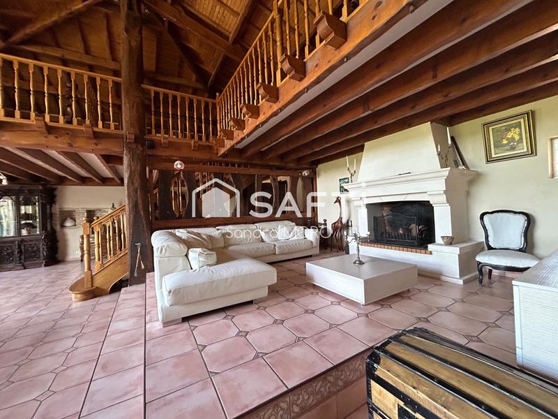 Maison de maîtres - 350 m² - 10 pièces