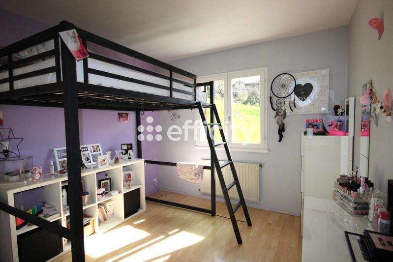 Maison - 142 m² - 6 pièces