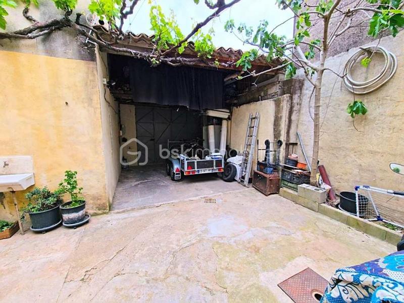 Maison - 190 m² - 9 pièces