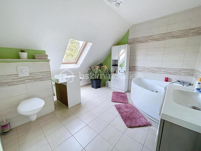 Maison traditionnelle - 112 m² - 5 pièces