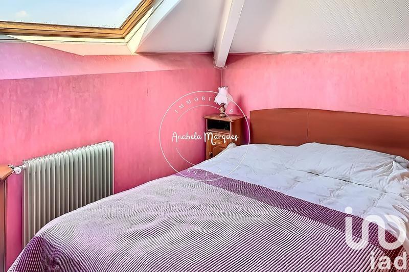 Maison - 200 m² - 8 pièces