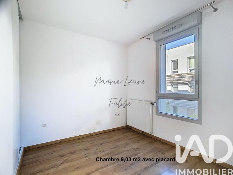 Appartement - 92 m² - 4 pièces
