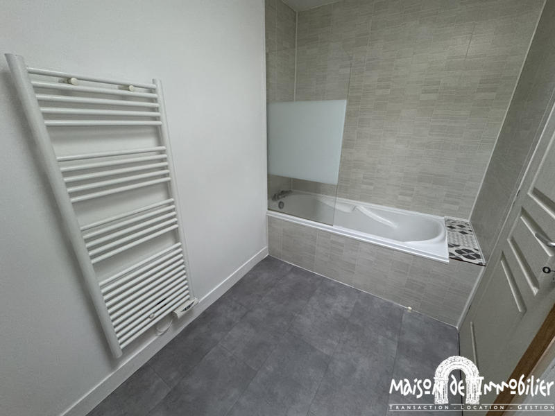 Immeuble - 106 m² - 4 pièces