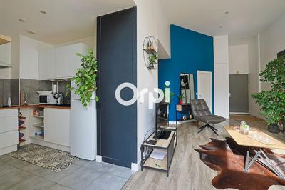 Loft - 69 m² - 3 pièces