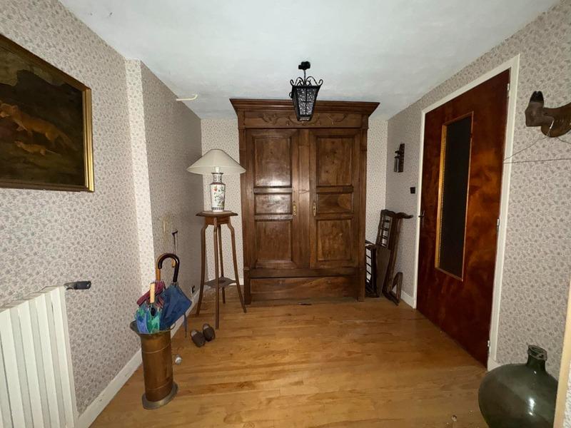 Maison - 257 m² - 11 pièces