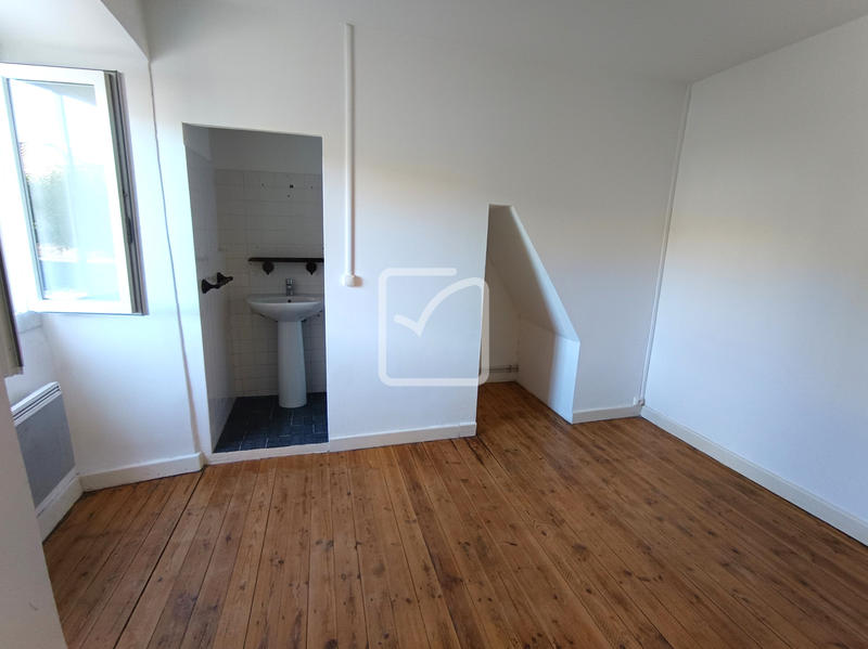 Maison de village - 219 m² - 10 pièces