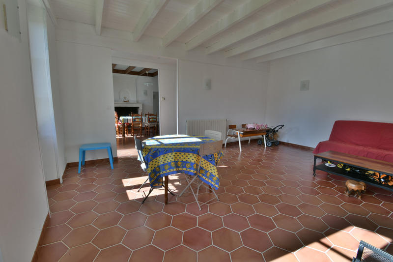 Maison - 290 m² - 8 pièces