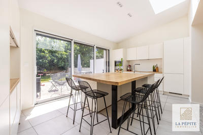 Maison - 145 m² - 5 pièces