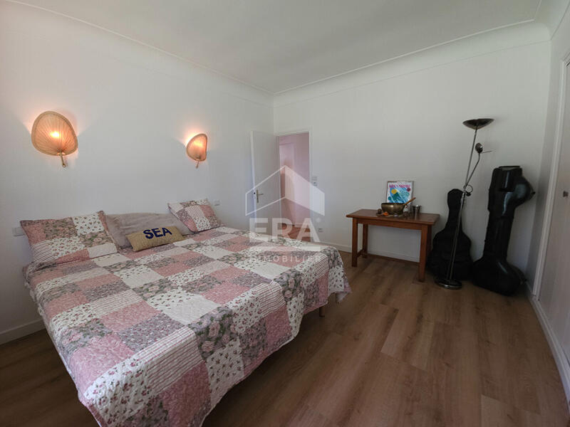 Maison - 190 m² - 5 pièces