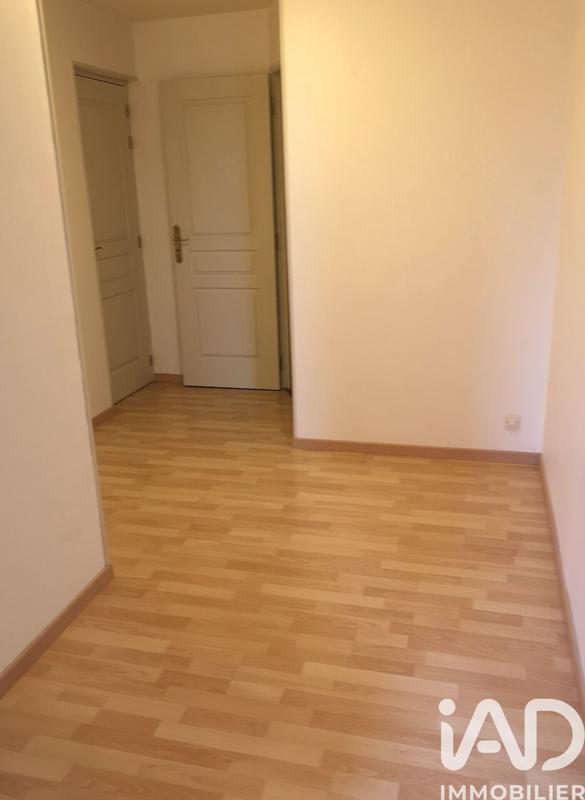 Maison - 195 m² - 9 pièces