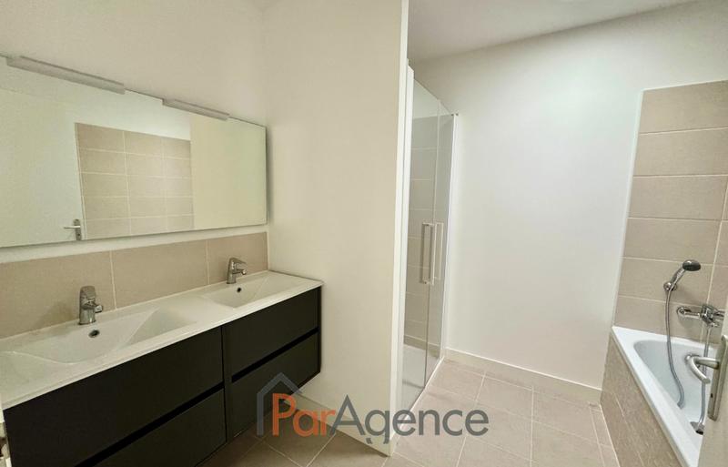 Maison - 122 m² - 4 pièces