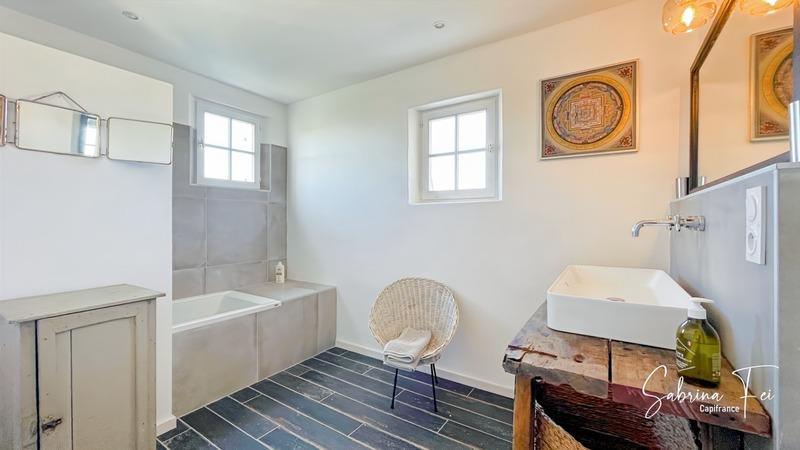 Maison - 115 m² - 5 pièces