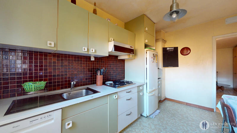 Appartement - 106 m² - 5 pièces