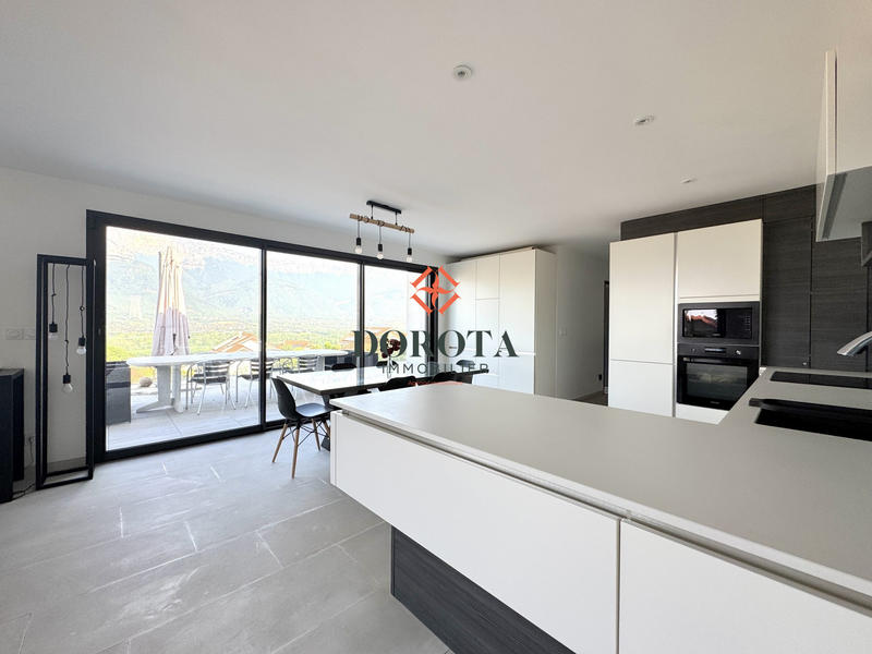 Maison contemporaine - 154 m² - 6 pièces