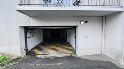Parking / Garage - 19 m²
