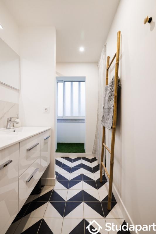 Chambre - 9 m² - 1 pièce