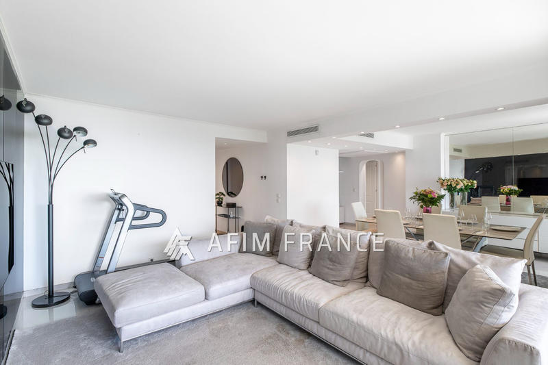 Appartement - 115 m² - 4 pièces