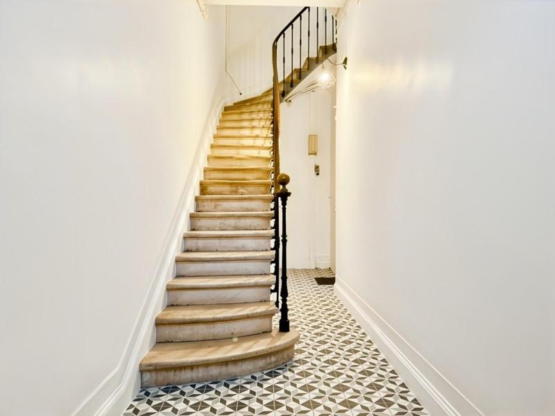 Appartement - 93 m² - 3 pièces