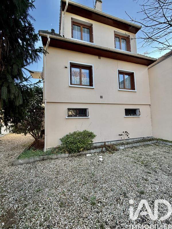 Maison - 80 m² - 5 pièces