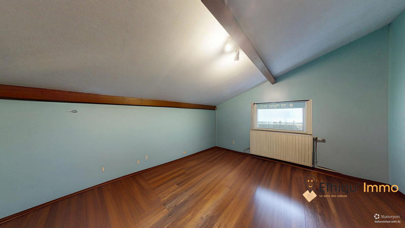 Maison - 165 m² - 8 pièces