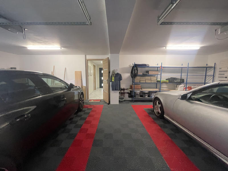 Villa - 285 m² - 6 pièces