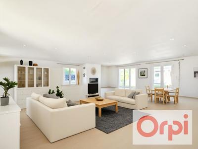 Maison - 146 m² - 5 pièces