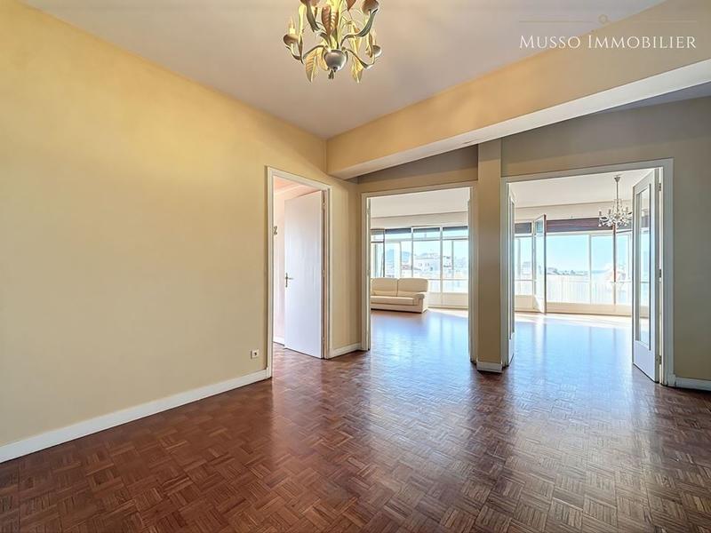 Appartement - 170 m² - 5 pièces