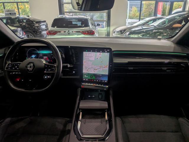 Renault Austral E-Tech hybrid 200 Iconic