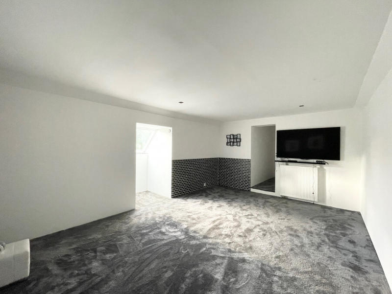 Maison - 174 m² - 7 pièces