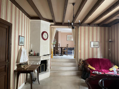 Maison - 159 m² - 8 pièces