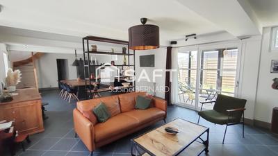 Maison - 148 m² - 5 pièces