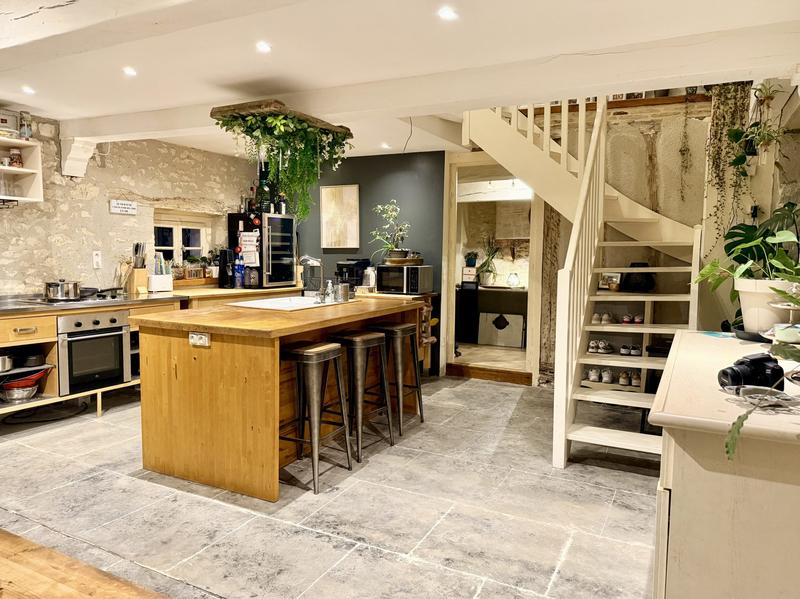 Maison - 140 m² - 5 pièces