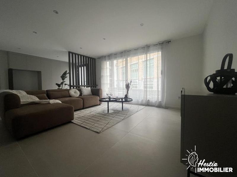 Maison - 94 m² - 5 pièces