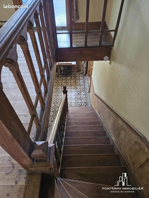 Maison - 189 m² - 5 pièces