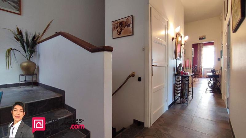 Maison - 200 m² - 10 pièces