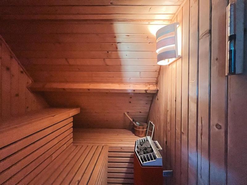 Maison - 210 m² - 8 pièces