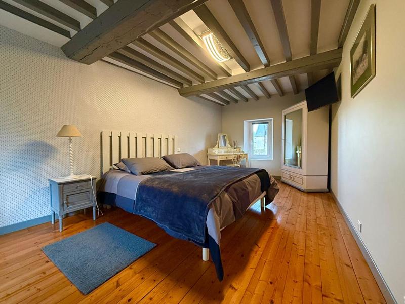 Maison - 220 m² - 8 pièces