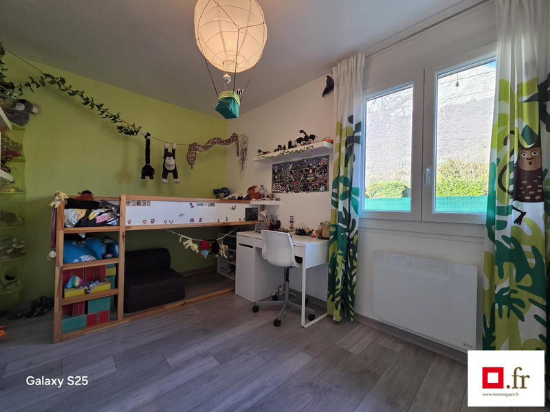 Maison - 98 m² - 5 pièces