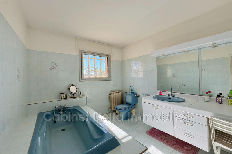 Maison - 176 m² - 7 pièces