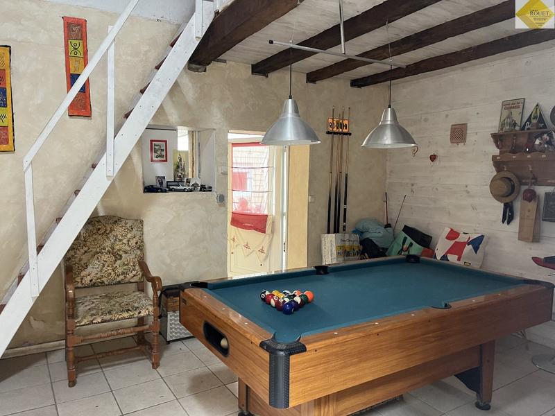 Maison - 151 m² - 8 pièces