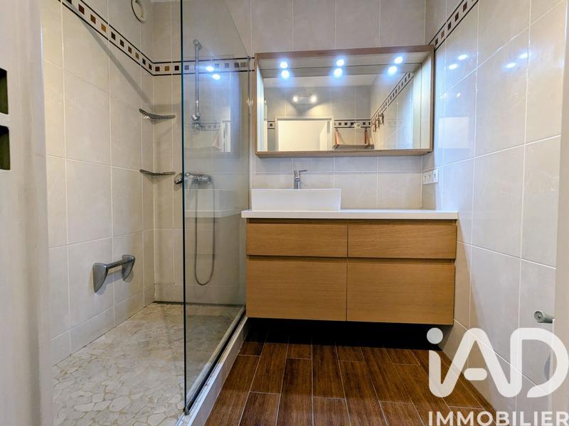 Appartement - 75 m² - 3 pièces