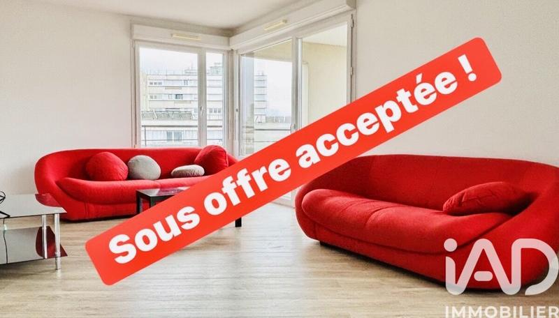 Appartement - 95 m² - 5 pièces