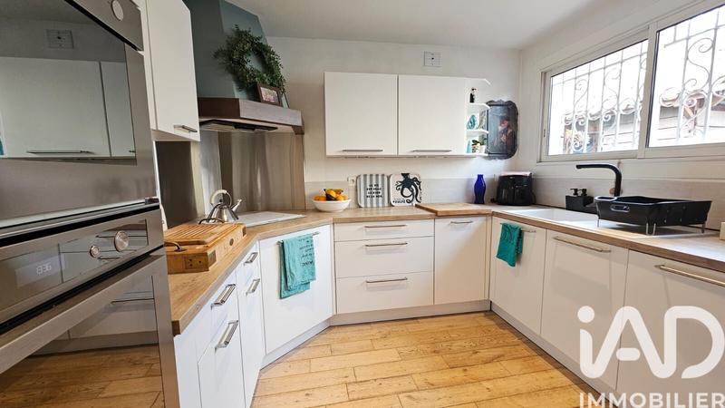 Maison - 137 m² - 7 pièces