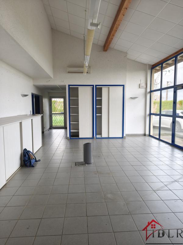 Local d'activité / Entrepôt - 187 m²