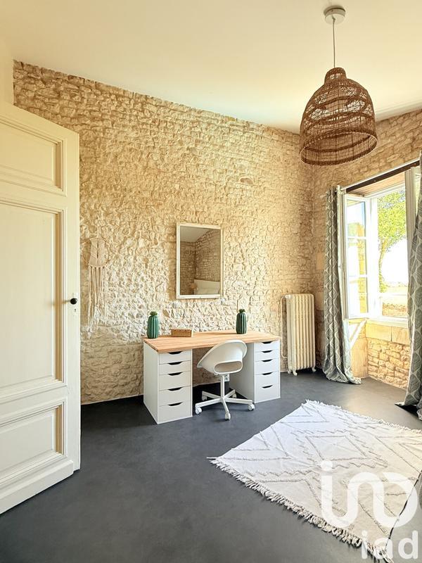 Maison - 622 m² - 14 pièces