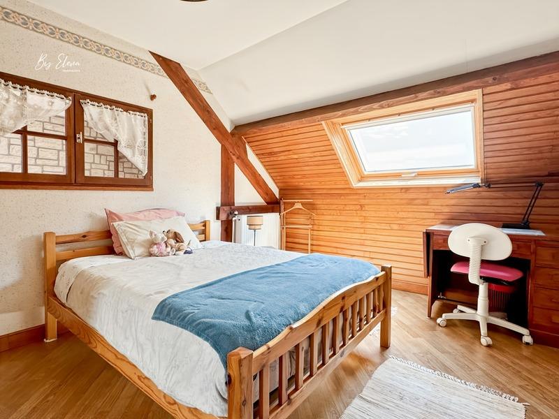 Maison - 164 m² - 7 pièces