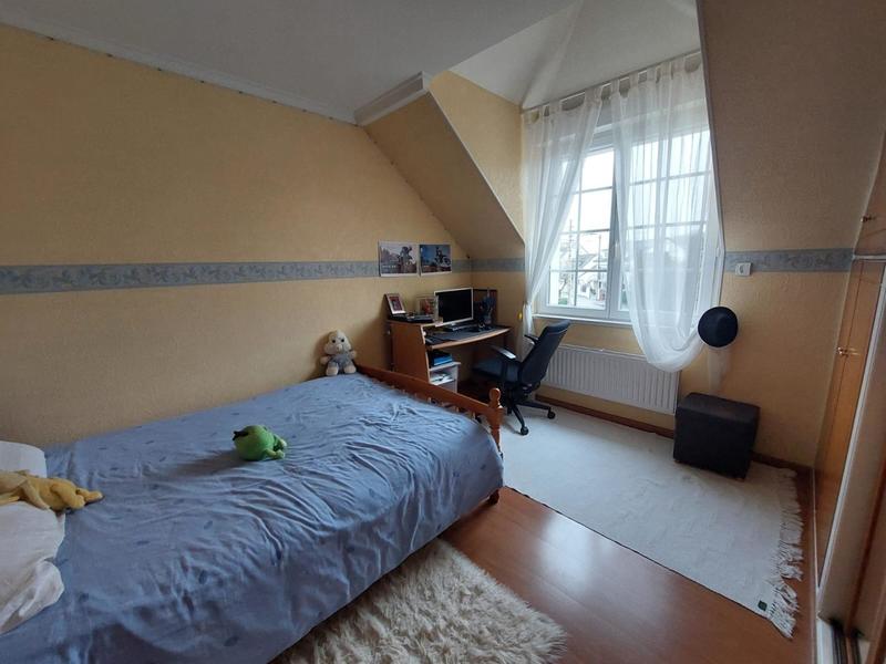 Maison - 130 m² - 7 pièces