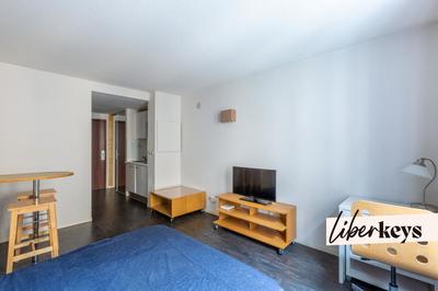 Studio - 24 m² - 1 pièce