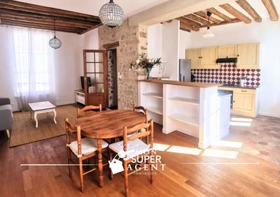 Appartement - 77 m² - 3 pièces