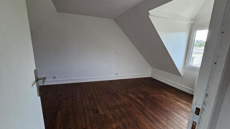 Maison - 100 m² - 6 pièces